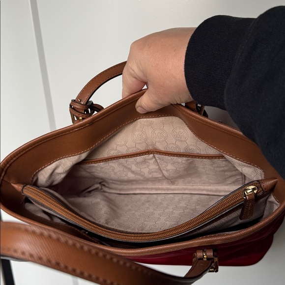 Michael Kors Red and Tan Tote Bag - Picture 4 of 10